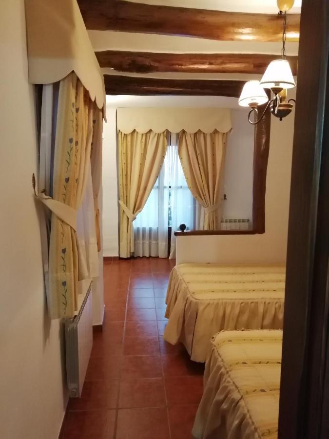 Hostal Ruta De Las Nieves 卡皮雷拉 外观 照片