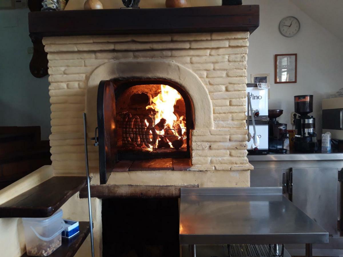 Hostal Ruta De Las Nieves 卡皮雷拉 外观 照片